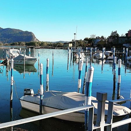 Chez Ary: Sulla Strada Del Lago Clusane Kültér fotó